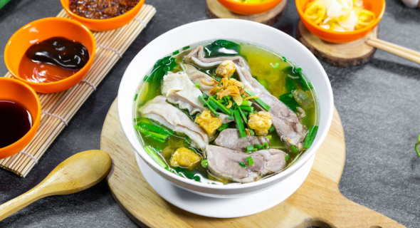 Kh&aacute;m Ph&aacute; Địa Điểm Ẩm Thực Đ&aacute;ng Thử Tại Quận&nbsp;1